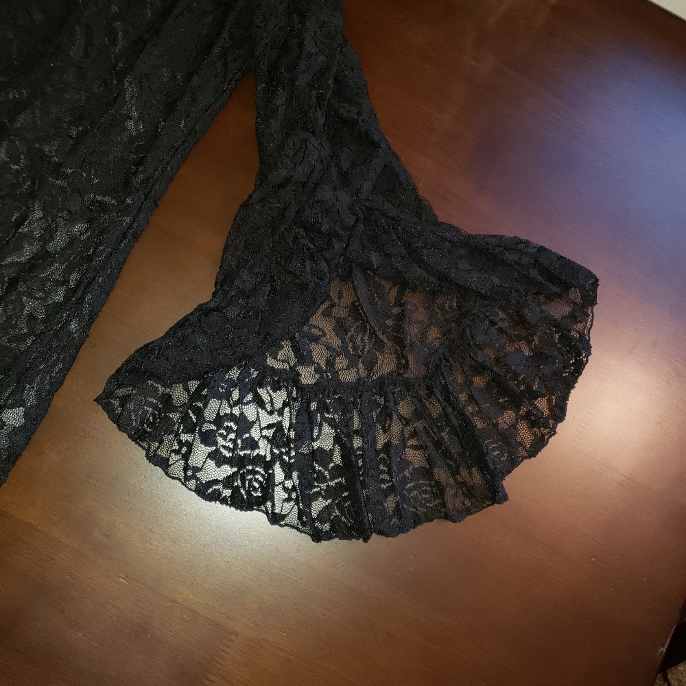 Dress - Picture 4 of 4